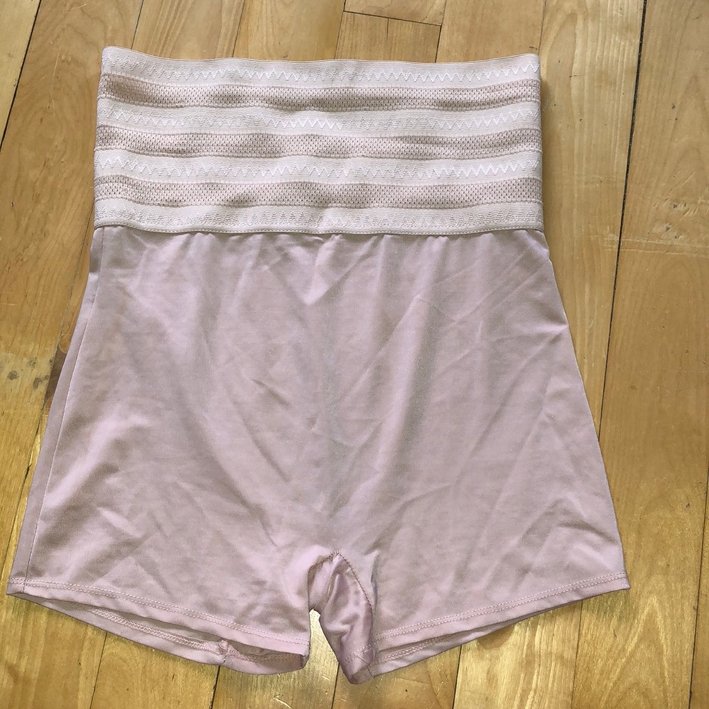Shapewear shorts 1x